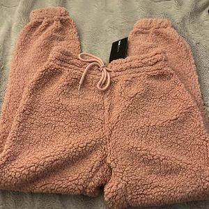 Fashion nova fuzzy sweats